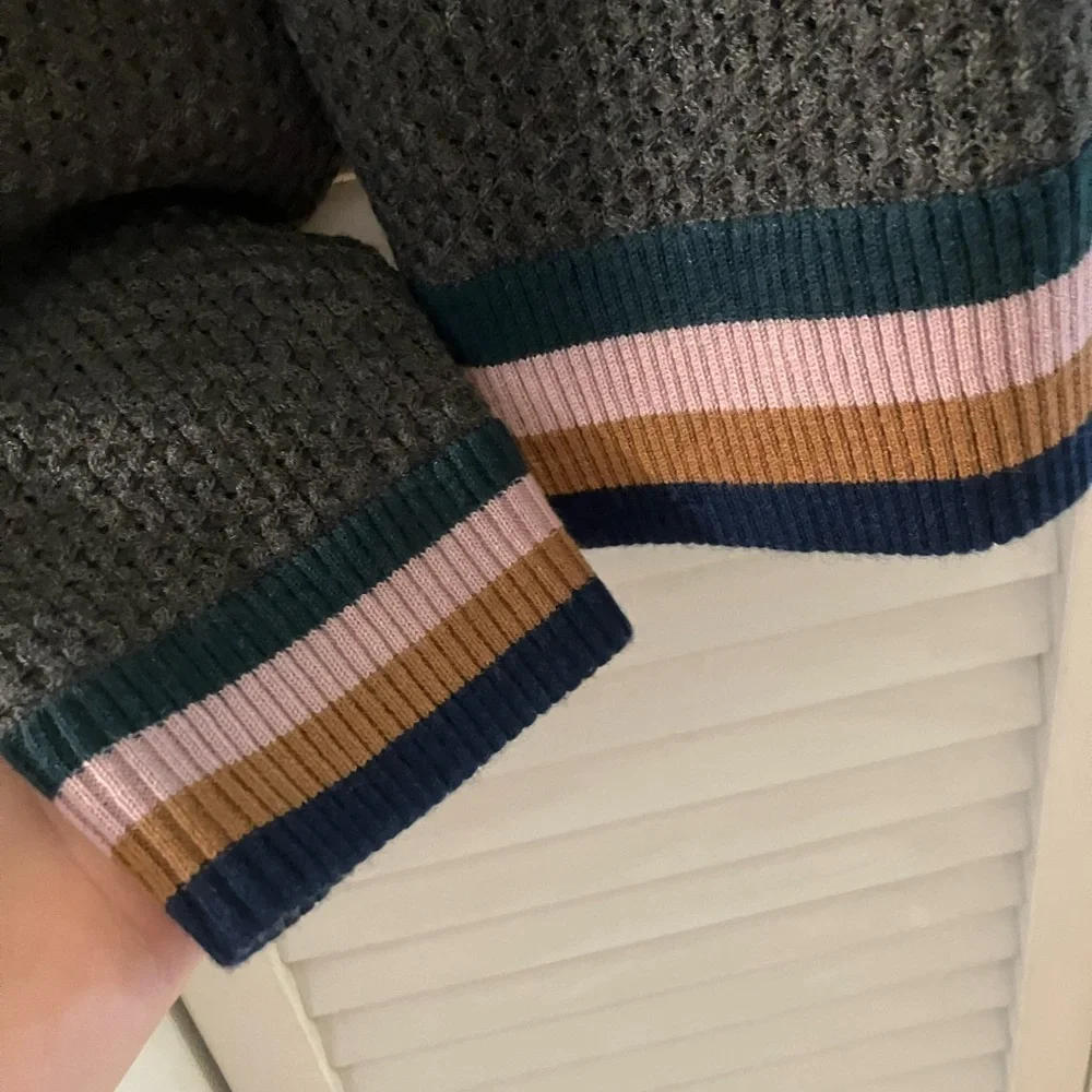 Title Nine Woolicious Waffle Knit Quarter Zip Gray/Gold/Pink Small
